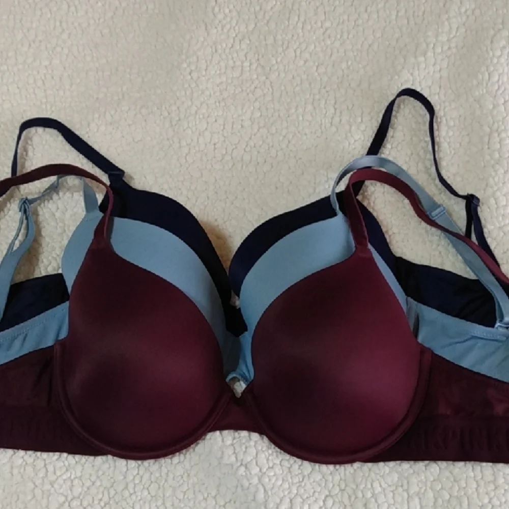 PINK Victoria's Secret 3 PC Smooth T-shirt Bras -WMNS 32DD - Logo